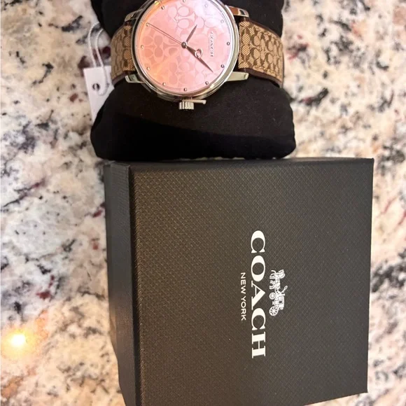 Coach Pink and Tan Signature Watch - Picture 4 of 5